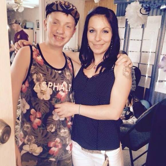 Meet your Posher, Amanda - Picture 1 of 1